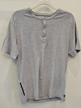 The North Face Heather Gray Short Sleeve Henley